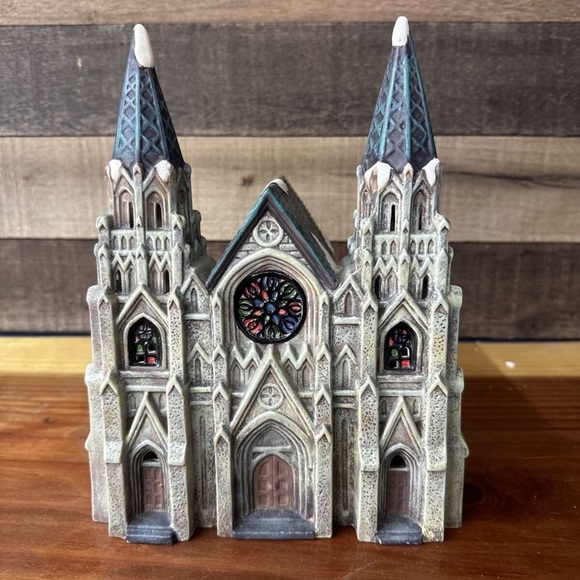 Holiday Time 2004 Village Collectible Lighted Cathedral Church New - Picture 6 of 9